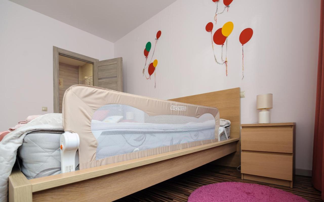 Colored Balloons - 3 Bedrooms, 3 Bathrooms, Equipped Large Apartments ลวีฟ ภายนอก รูปภาพ